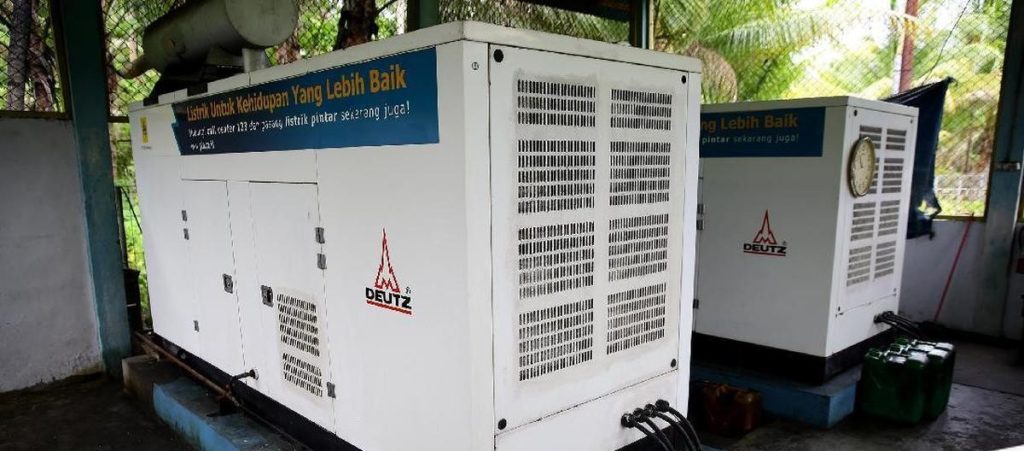 Konsultan IUPTLS Termurah untuk Kebutuhan Perizinan Ketenagalistrikan Kebutuhan listrik menjadi bagian penting dalam operasional perusahaan. Sejumlah fasilitas industri menggunakan pembangkit listrik sendiri untuk mendukung kegiatan produksi dan menjaga kontinuitas pasokan energi. Namun, penggunaan instalasi listrik perlu memperhatikan persyaratan teknis dan perizinan. Konsultan IUPTLS Termurah dapat membantu perusahaan mengidentifikasi kebutuhan perizinan serta mempersiapkan dokumen sesuai kondisi instalasi. PT Bintang Teknik Konsultan menyediakan layanan konsultasi teknis dan perizinan untuk membantu perusahaan memahami kebutuhan ketenagalistrikan. Apa Itu IUPTLS? IUPTLS merupakan singkatan dari Izin Usaha Penyediaan Tenaga Listrik untuk Kepentingan Sendiri. Istilah ini berkaitan dengan kegiatan penyediaan listrik untuk kebutuhan internal perusahaan. Namun, perusahaan perlu memastikan jenis perizinan yang sesuai dengan kondisi instalasinya. Kapasitas pembangkit, tujuan penggunaan, dan konfigurasi instalasi dapat memengaruhi persyaratan yang harus diperiksa. Karena itu, konsultasi awal penting dilakukan sebelum perusahaan memulai proses pengajuan. Mengapa Membutuhkan Konsultan IUPTLS? Persiapan perizinan ketenagalistrikan melibatkan dokumen administrasi dan informasi teknis. Jika data belum lengkap, perusahaan mungkin perlu melakukan perbaikan atau menambahkan dokumen pendukung. Melalui Konsultan IUPTLS Termurah, perusahaan dapat memperoleh pendampingan untuk: Mengidentifikasi kebutuhan perizinan ketenagalistrikan. Meninjau kapasitas dan fungsi instalasi. Memeriksa kelengkapan dokumen perusahaan. Mengidentifikasi kebutuhan data teknis. Memahami tahapan pengajuan sesuai ketentuan yang berlaku. Selain itu, pendampingan membantu perusahaan mengetahui ruang lingkup pekerjaan sebelum menentukan anggaran. Dokumen yang Perlu Dipersiapkan Dokumen yang dibutuhkan bergantung pada jenis instalasi dan persyaratan terbaru. Namun, perusahaan dapat mulai mengumpulkan beberapa informasi dasar. Data tersebut meliputi identitas perusahaan, lokasi instalasi, kapasitas pembangkit, diagram kelistrikan, dan spesifikasi peralatan. Dokumen terkait keselamatan serta kelayakan instalasi juga mungkin diperlukan. Karena itu, perusahaan perlu memeriksa persyaratan secara menyeluruh sebelum mengajukan permohonan. Faktor yang Memengaruhi Biaya Pengurusan Biaya konsultasi dapat berbeda untuk setiap perusahaan. Faktor yang memengaruhinya meliputi kapasitas instalasi, kelengkapan dokumen, kompleksitas teknis, dan ruang lingkup pendampingan. Oleh sebab itu, perusahaan sebaiknya melakukan konsultasi awal. Langkah ini membantu menentukan kebutuhan pekerjaan dan estimasi biaya secara lebih terarah. Perlu diingat bahwa waktu penerbitan izin mengikuti proses evaluasi pihak berwenang. Konsultasikan Perizinan Listrik Anda PT Bintang Teknik Konsultan membantu perusahaan mengidentifikasi kebutuhan perizinan ketenagalistrikan sesuai kondisi instalasi. Jika Anda membutuhkan Konsultan IUPTLS Termurah, hubungi PT Bintang Teknik Konsultan untuk mendiskusikan persyaratan, dokumen pendukung, dan estimasi biaya layanan.